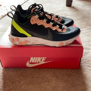 Women’s Nike React Element 55 Shoes